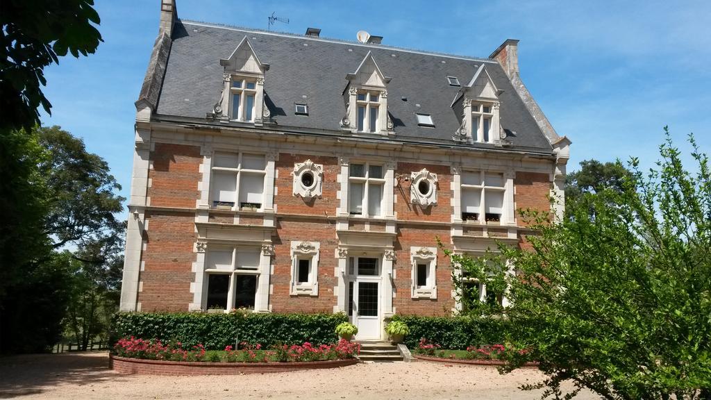 Chambres D'Hotes Du Haras De Coddes Cercy-la-Tour Extérieur photo