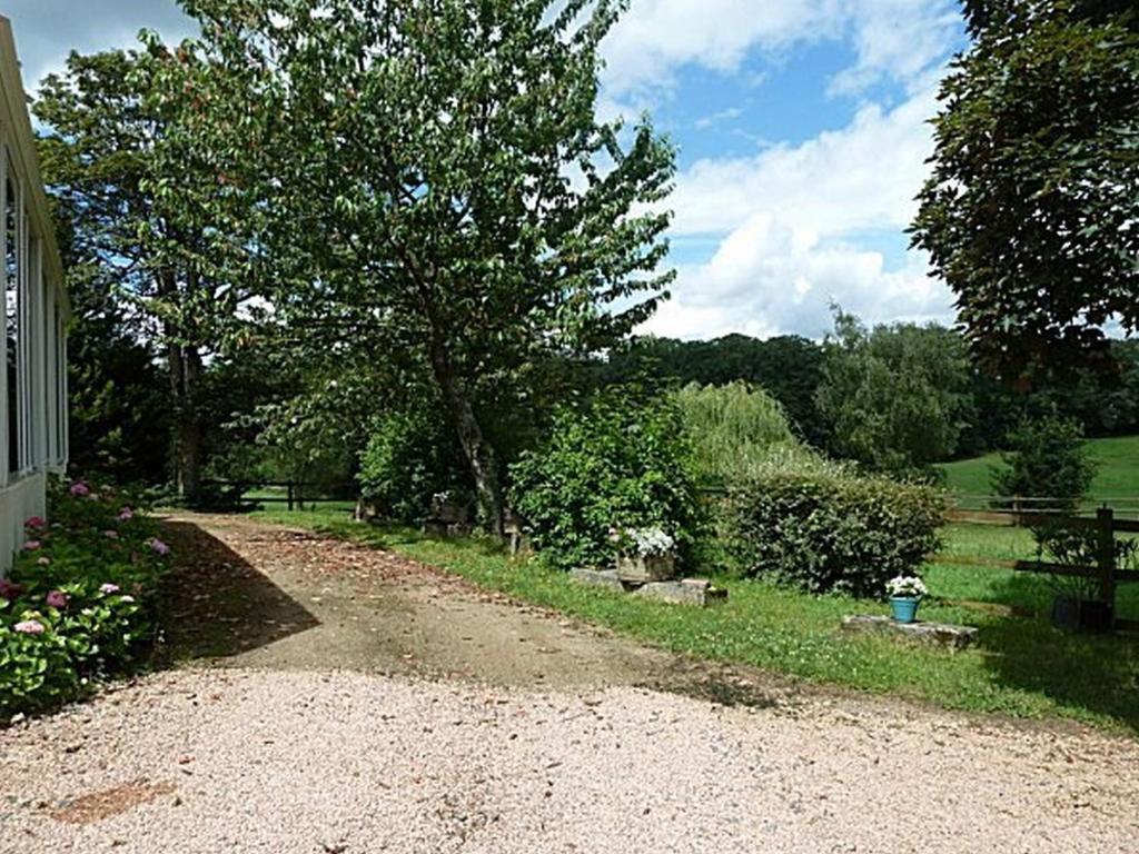 Chambres D'Hotes Du Haras De Coddes Cercy-la-Tour Extérieur photo